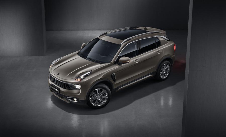  LYNK&Co 01 Xing Pro (CX11) 2017 года  (фото 9 из 20)